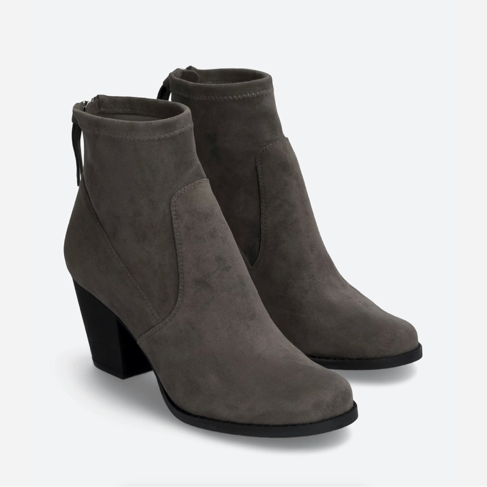 DV8 Jonah Stretch Bootie - brand new, never worn